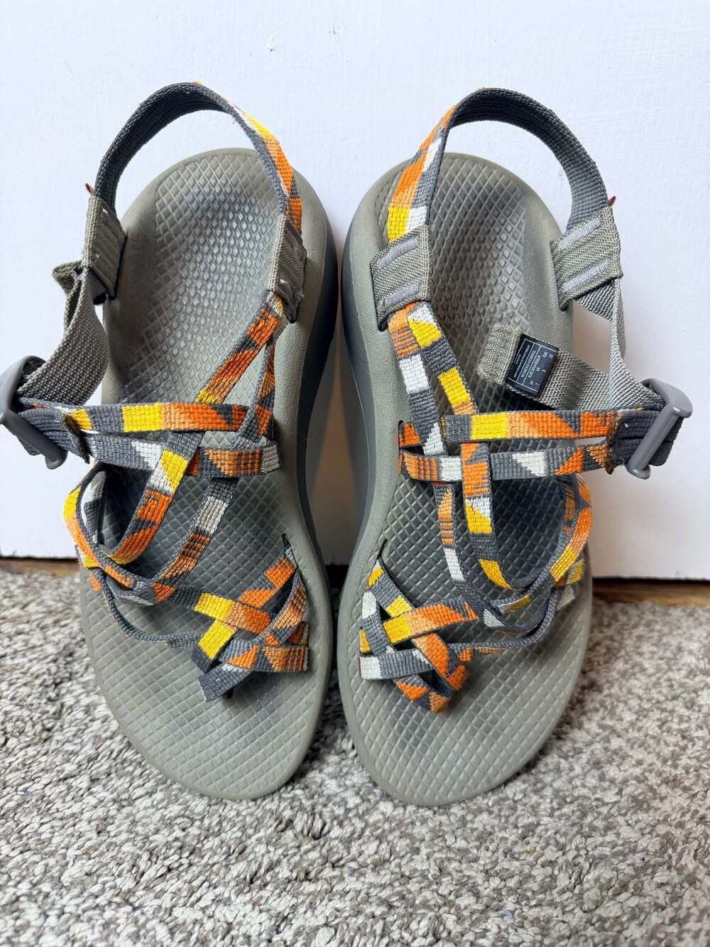 Chaco Women's Z/2 Classic Sandals Geometric Pattern Size 7